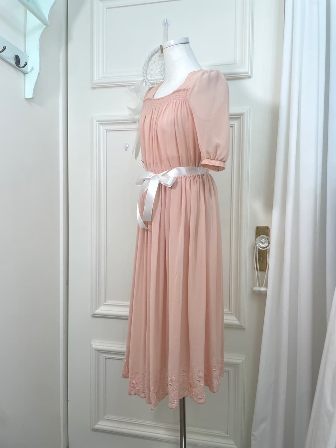 coral shirring under embroidery chiffon 상품이미지2