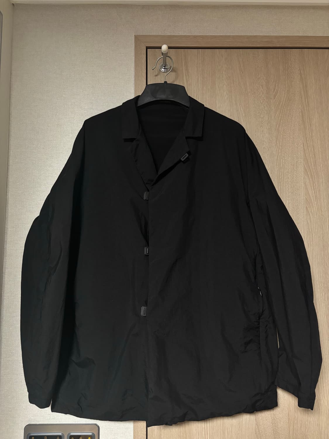 테아토라 자켓 상품이미지1