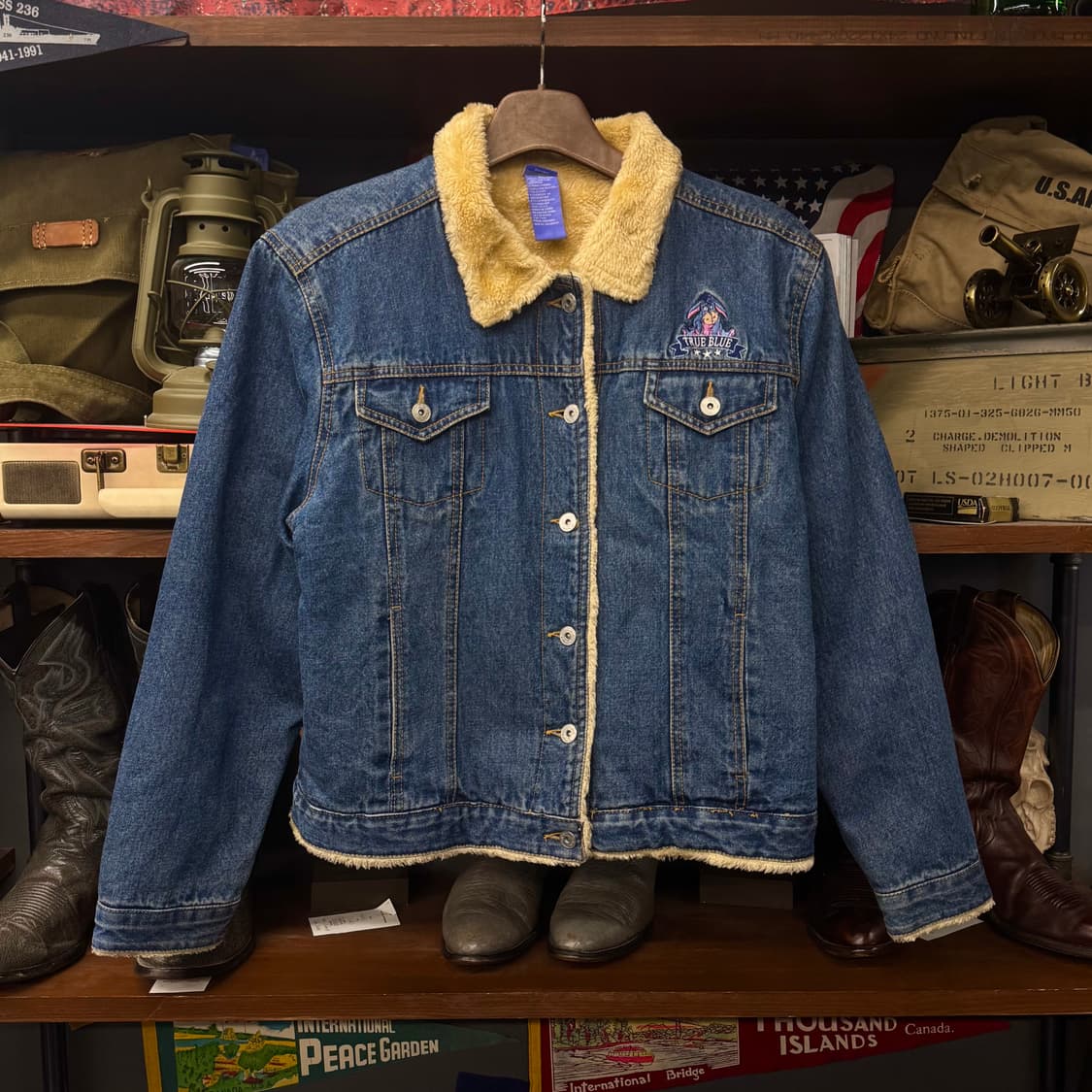 00s DISNEY 디즈니 곰돌이 푸 이요르 빅 로고 쉐르파 자켓 상품이미지1