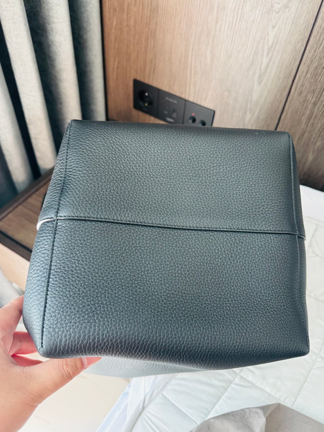 (새제품) 더로우 파크백 라지 블랙 상품이미지7