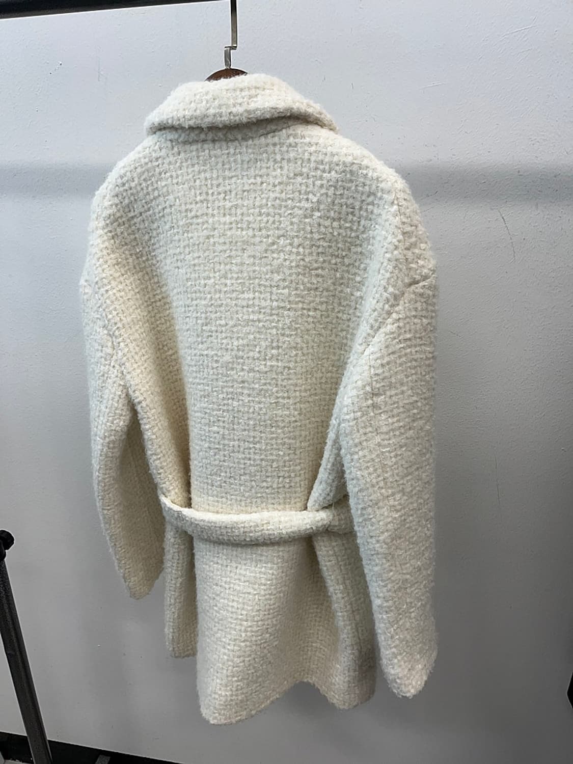 여)  마쥬 벨티드 트위드코트 
 상품이미지8