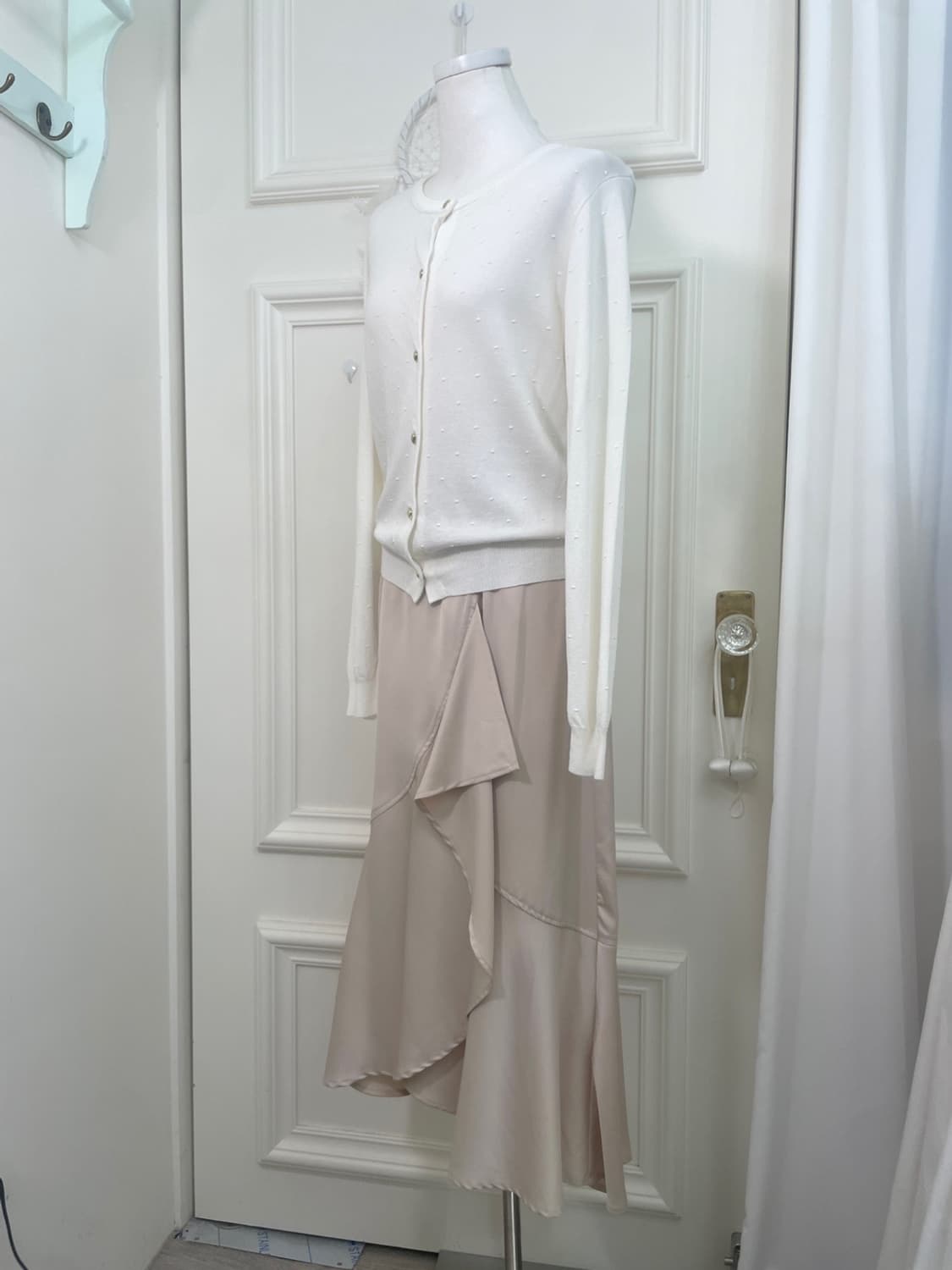 pink beige ruffle back banding long skir 상품이미지7