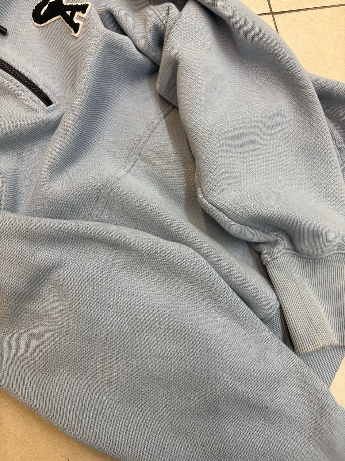 푸마 x 아미 하프집업 상품이미지9