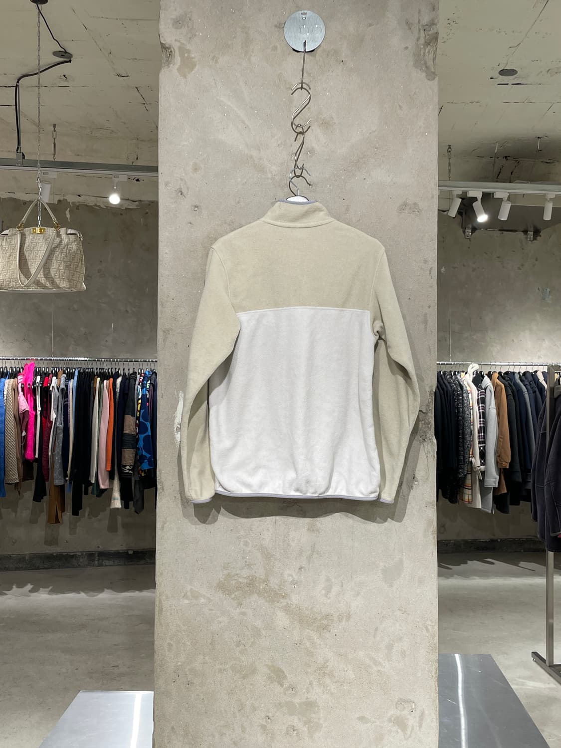 파타고니아 우먼 베이지 앤 화이트 스냅-T 플리스 상품이미지6