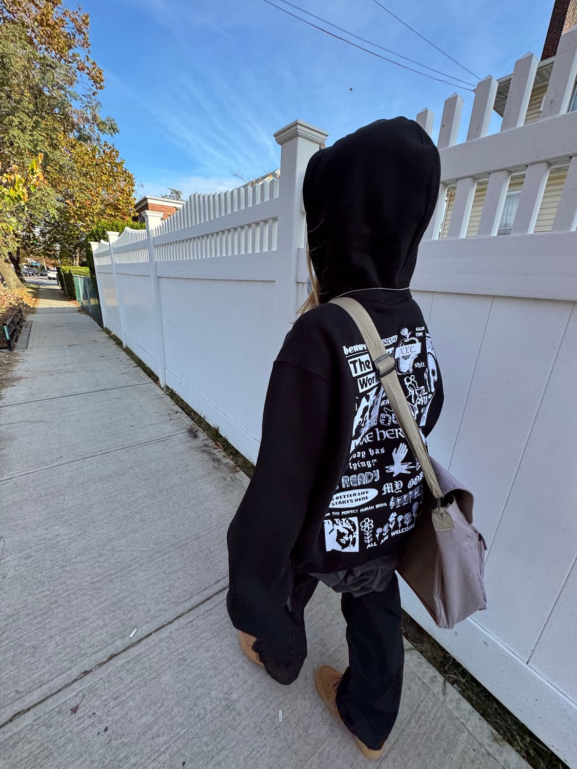 슈프림 24fw 자수후드 상품이미지1