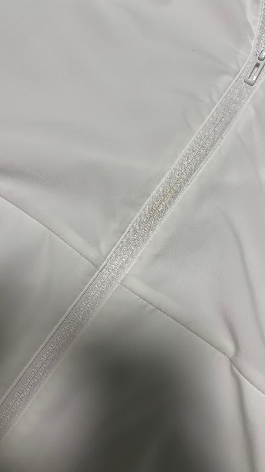 아디다스 흰검 바람막이 상품이미지5