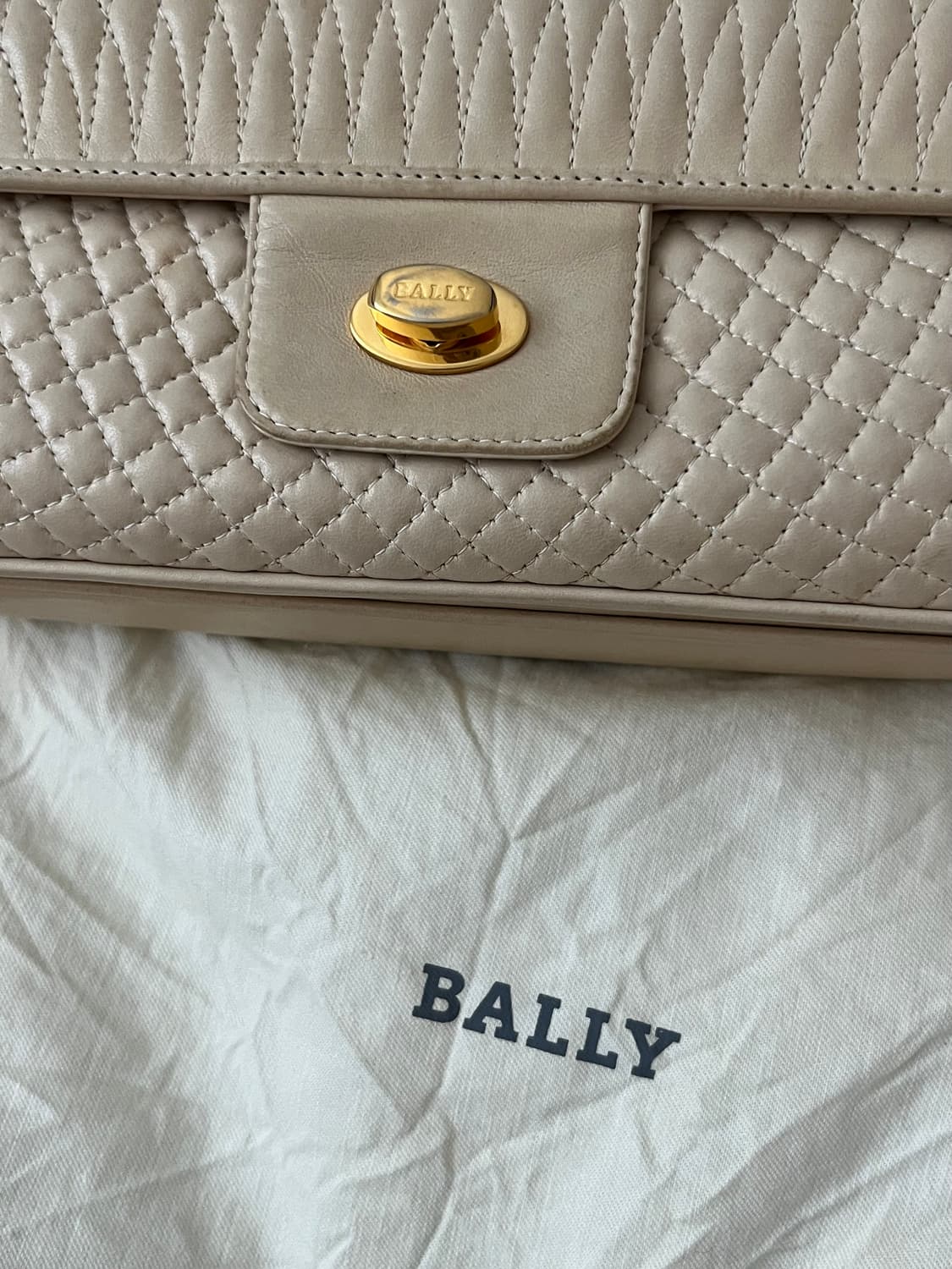 발리 빈티지 퀼팅 가죽 더블 플랩 숄더백 상품이미지2