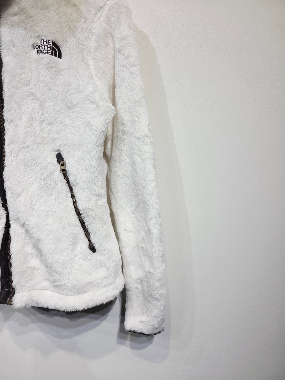 노스페이스 화이트 후드 플리스 자켓 상품이미지5