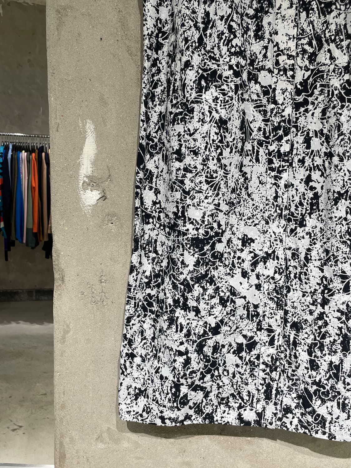 질샌더 13S/S 페인트 아트 히든 버튼 슬리브리스 미디원피스 상품이미지4