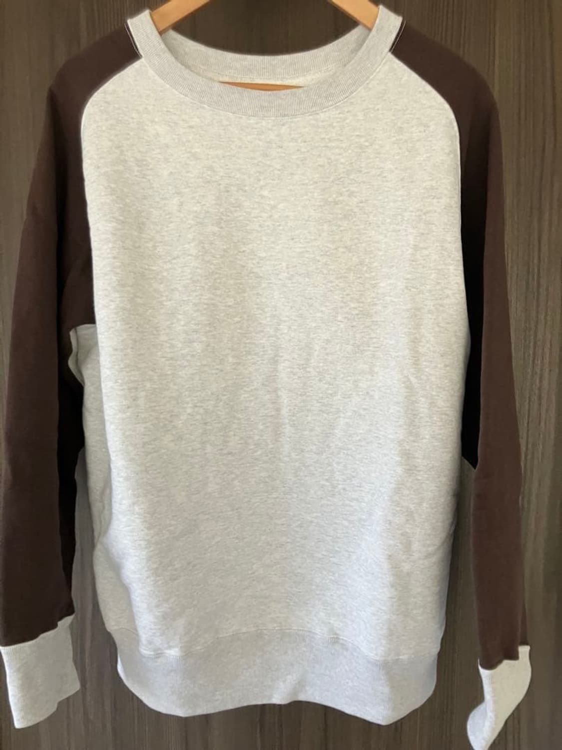 BOWWOW SWEAT SHIRTS 바우와우 스웻셔츠 레글런 맨투맨 상품이미지1