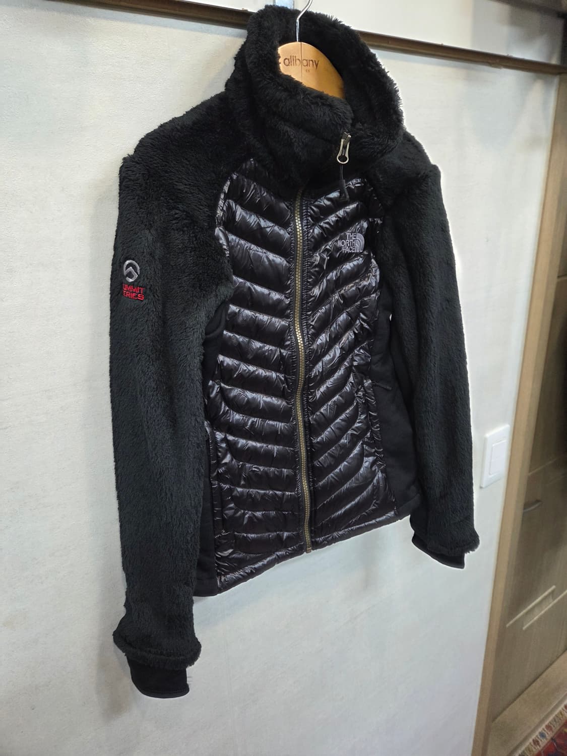 노스페이스 여성 알파인 하이로프트 구스다운 경량패딩 80 상품이미지6