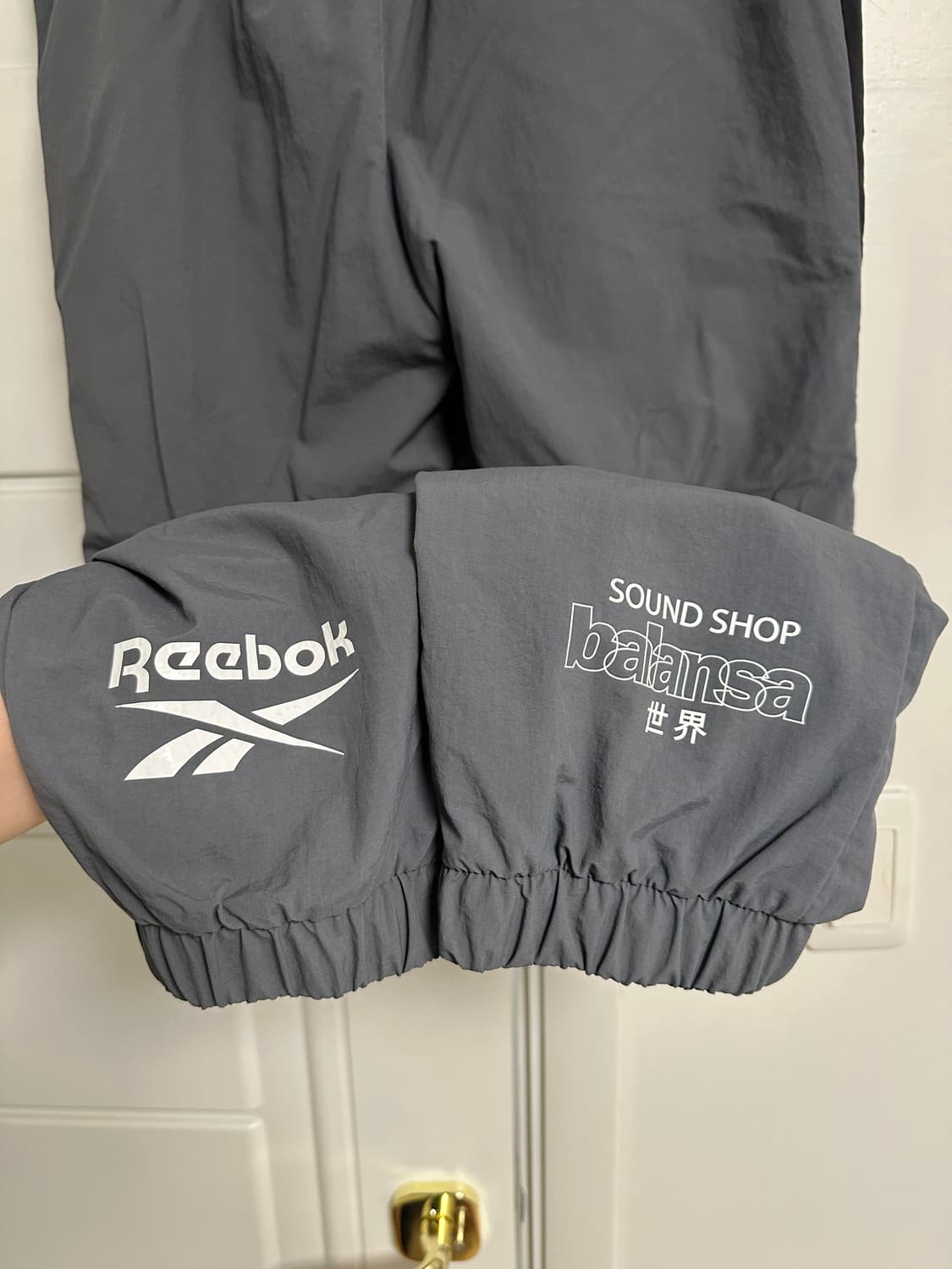 리복X발란사 트랙팬츠 그레이 상품이미지4