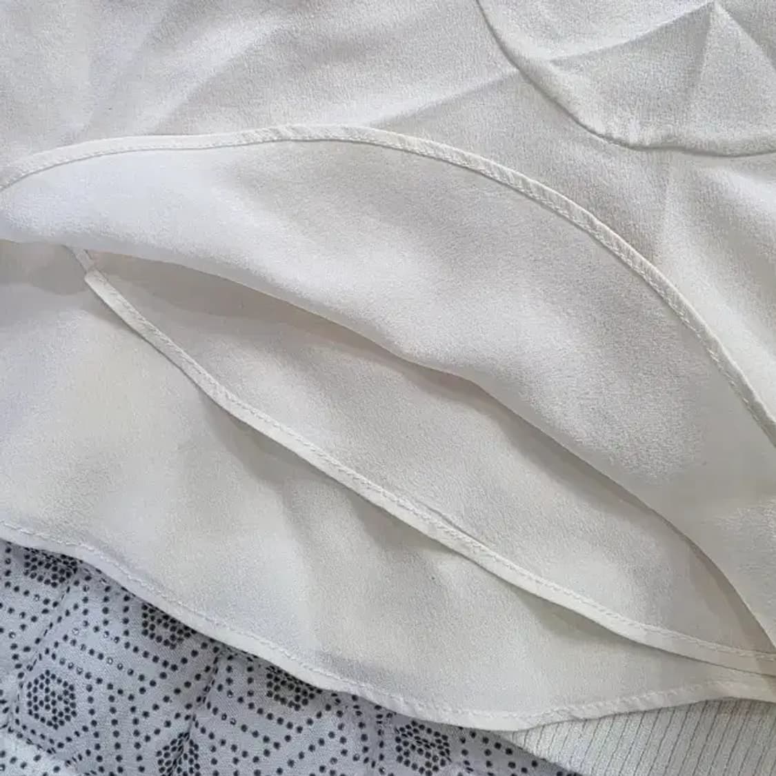 Sandro 산드로 크림 니트 블라우스 ~55 상품이미지5