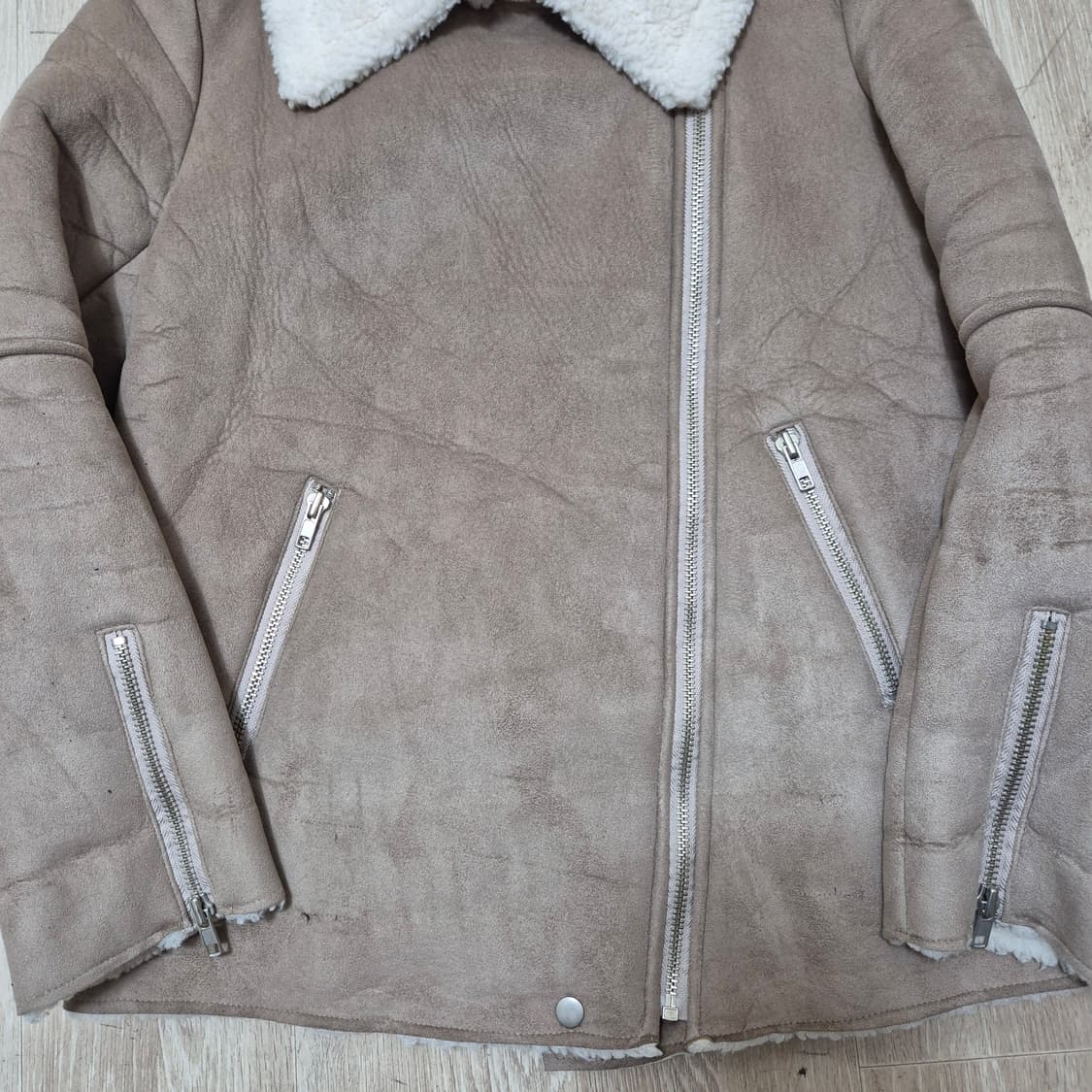 BRUNI 브루니 양털 스웨이드 무스탕 자켓  상품이미지3