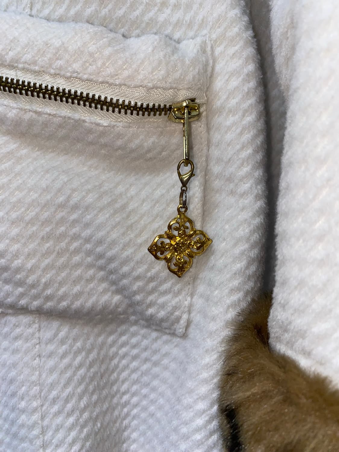 d.i.a 다이아 갸루 호피 퍼 금장 화이트 코트 빈티지 레오파드  상품이미지5