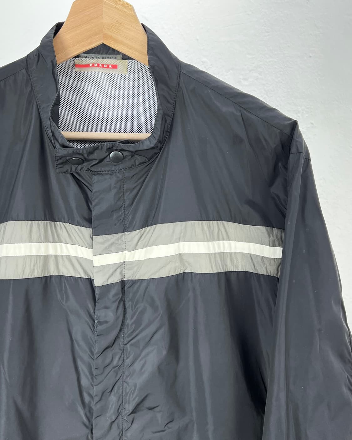 프라다 07aw 나일론 라이트 블랙 윈드 브레이커 자켓 상품이미지3
