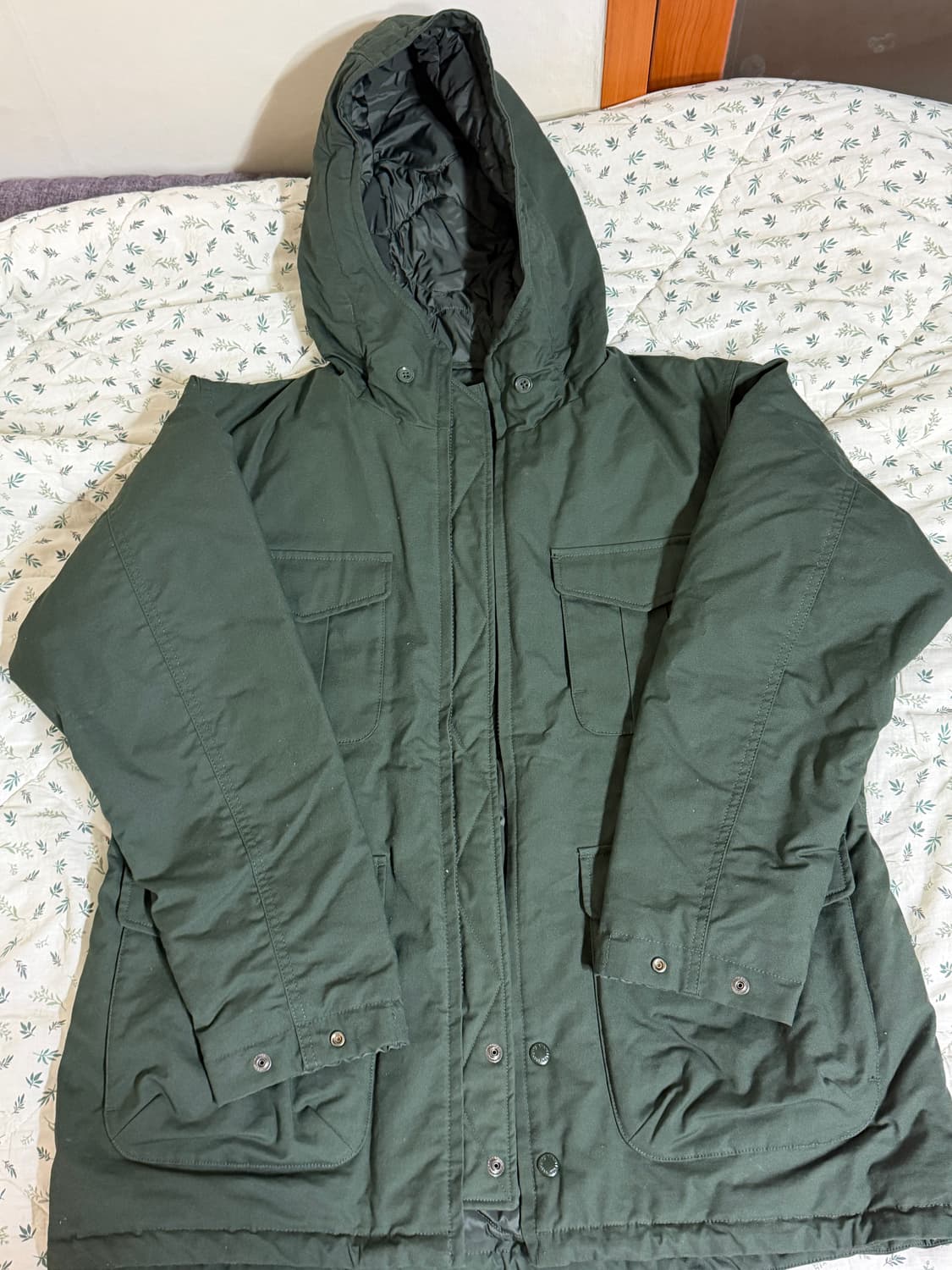 [M] 유니클로 x 엔지니어드 가먼츠 유틸리티 자켓 상품이미지1