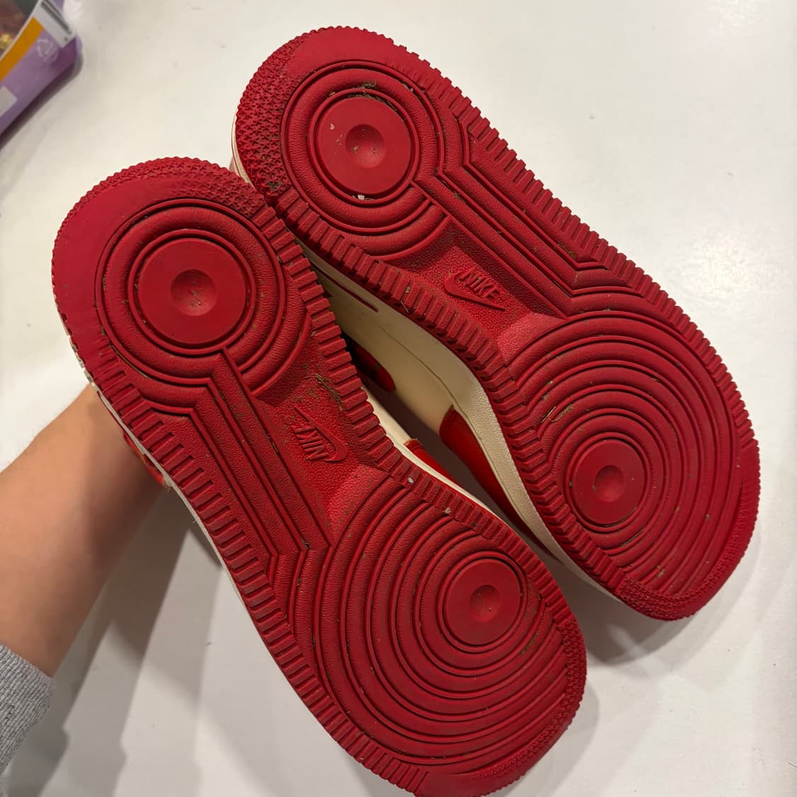 [265] 나이키 에어포스1 미드 레드 타탄체크 상품이미지6