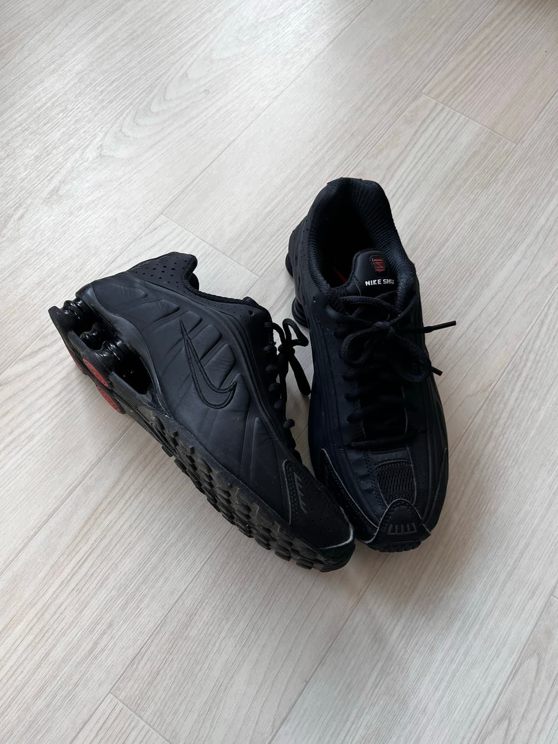 나이키 샥스 상품이미지3