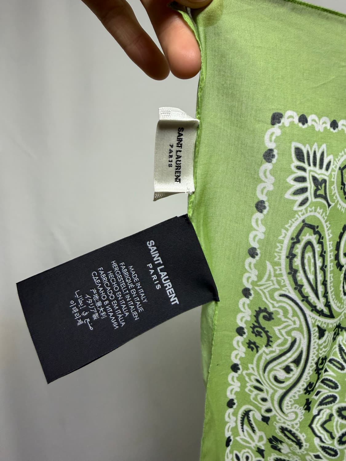 생로랑 반다나 스카프 상품이미지4