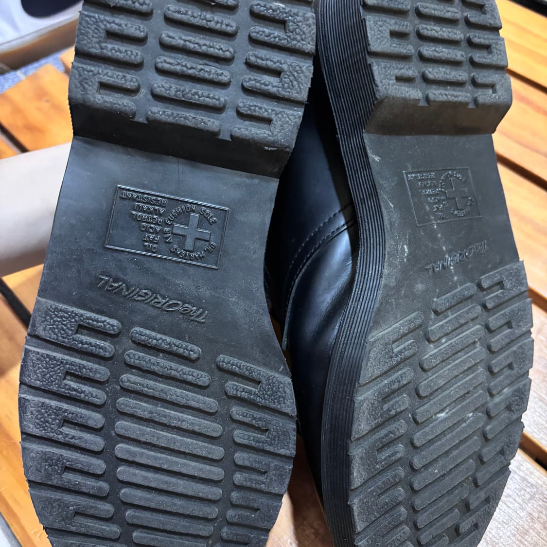 닥터마틴 1461 올블랙 250 uk6 eu39 상품이미지3