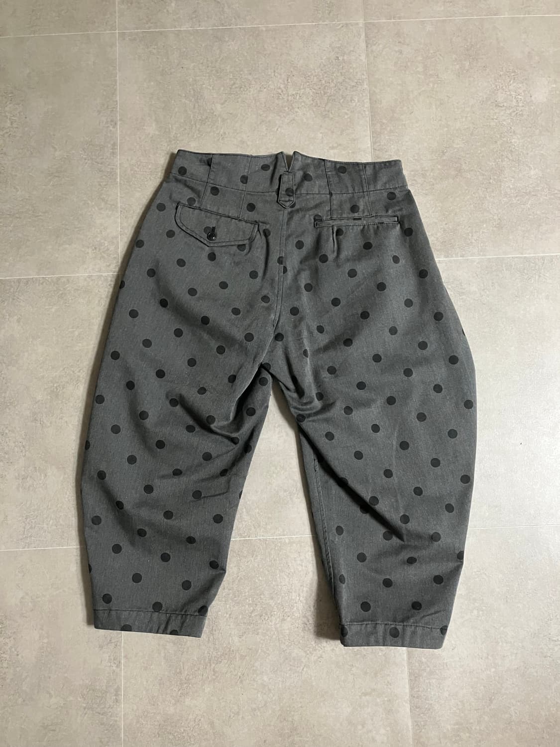 꼼데가르송 블랙 도트 벌룬 팬츠 상품이미지5