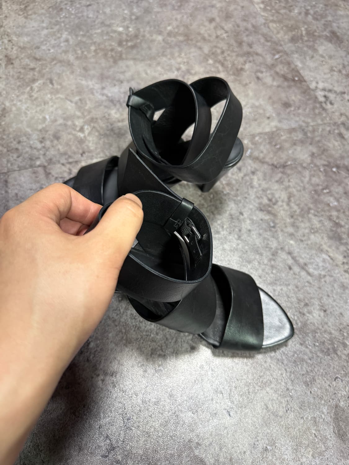 알렉산더왕 스트랩 샌들 36 상품이미지3