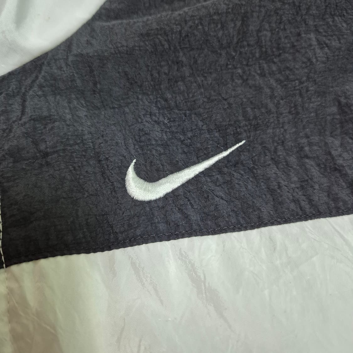 [우주매물🔥] 나이키 00s 올드스쿨 윈드브레이커 상품이미지3