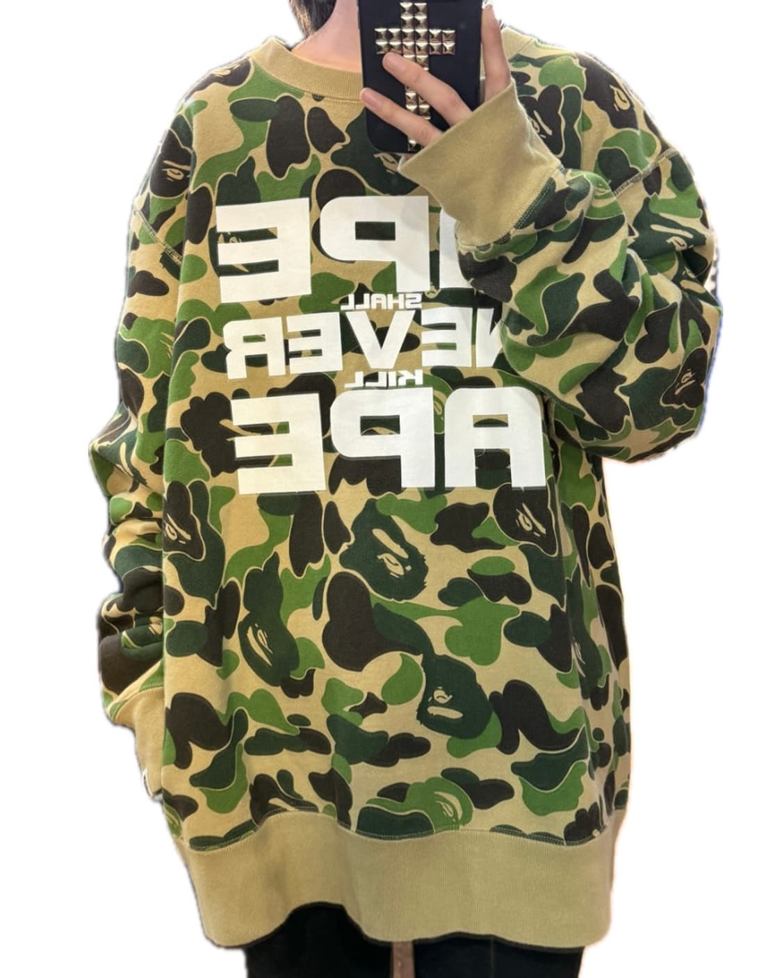 베이프 카모 레터링 맨투맨 상품이미지1