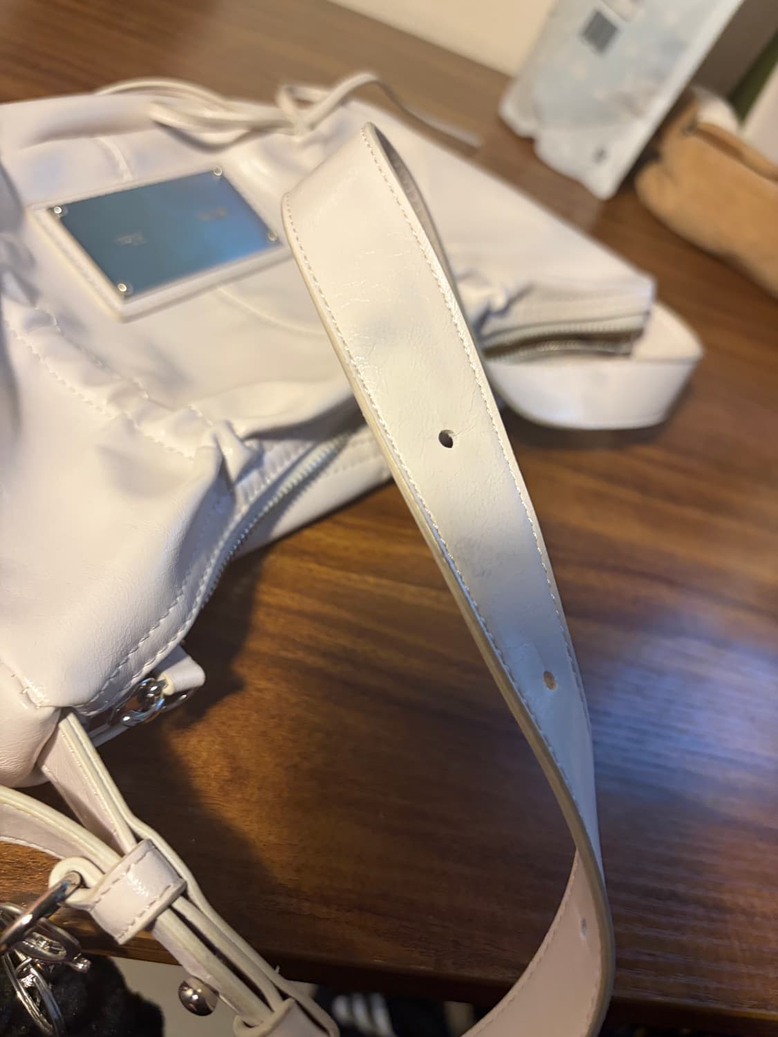 마뗑킴 하프 셔링 리본 라운드백 아이보리 상품이미지4