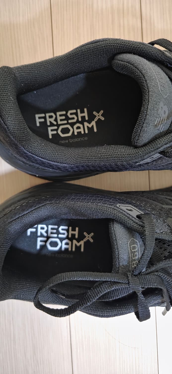 뉴발란스 860 V14 265 블랙 상품이미지5