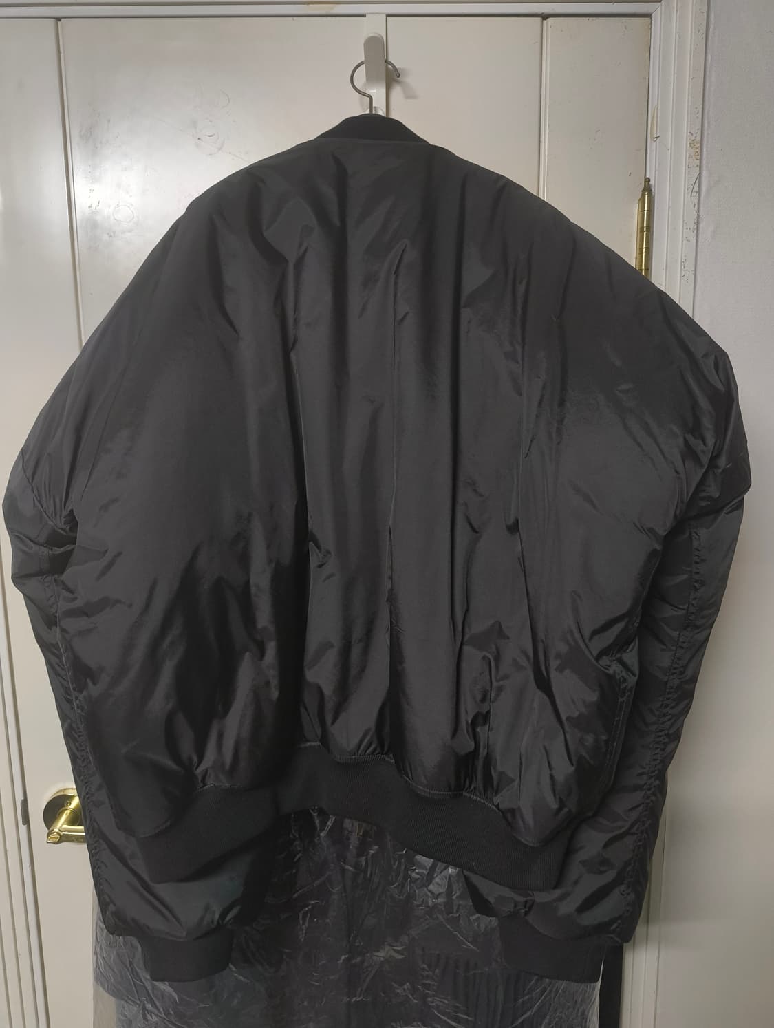 발렌시아가 스테로이드 봄버 52 상품이미지3