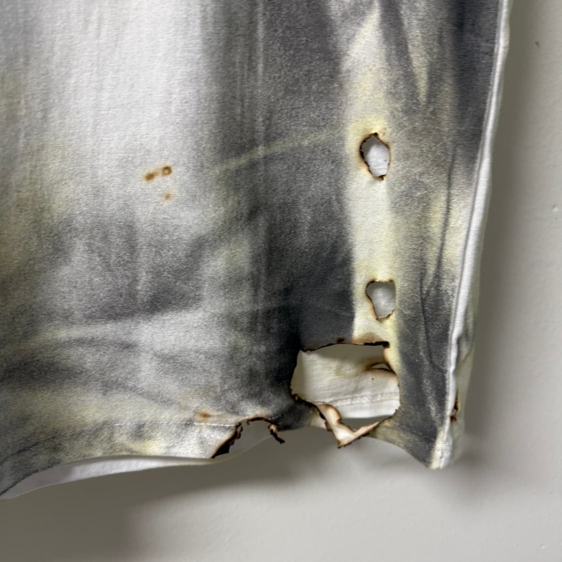 너바나 커트코베인 프린팅 디스트로이드 그릴드데미지 프린팅 워싱 반팔 상품이미지5