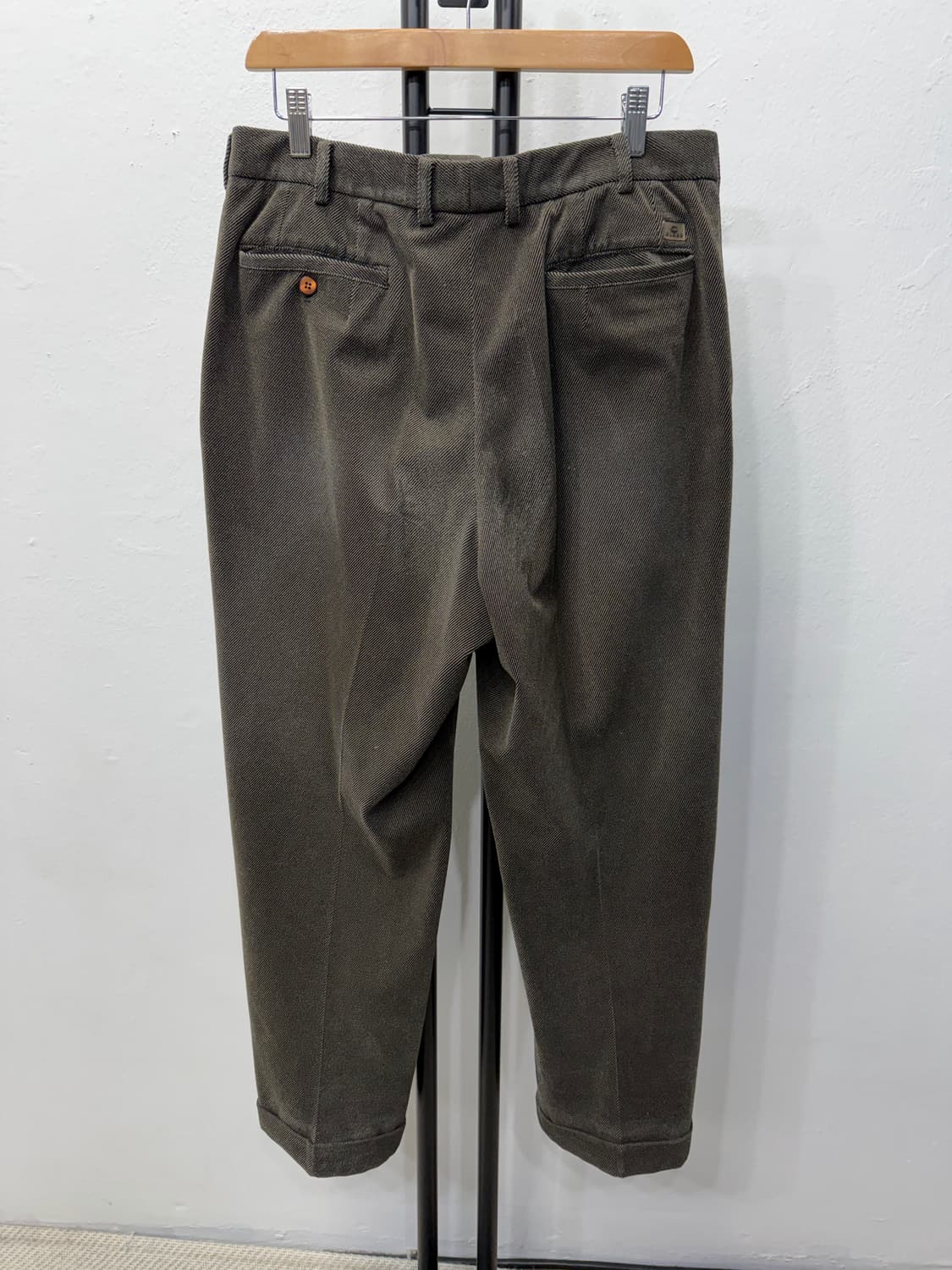 정품) 엘로드 남성 카키색 핀턱 팬츠 32 상품이미지4