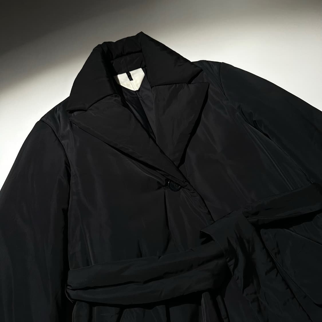 아르켓 로브 패딩 코트 블랙 상품이미지3