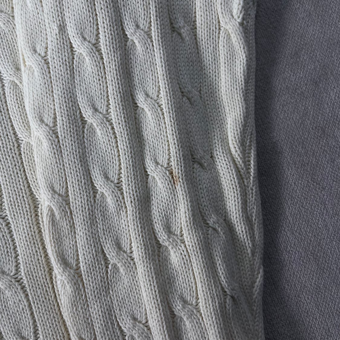 100 폴로랄프로렌 꽈배기 화이트 브이넥 니트 상품이미지4