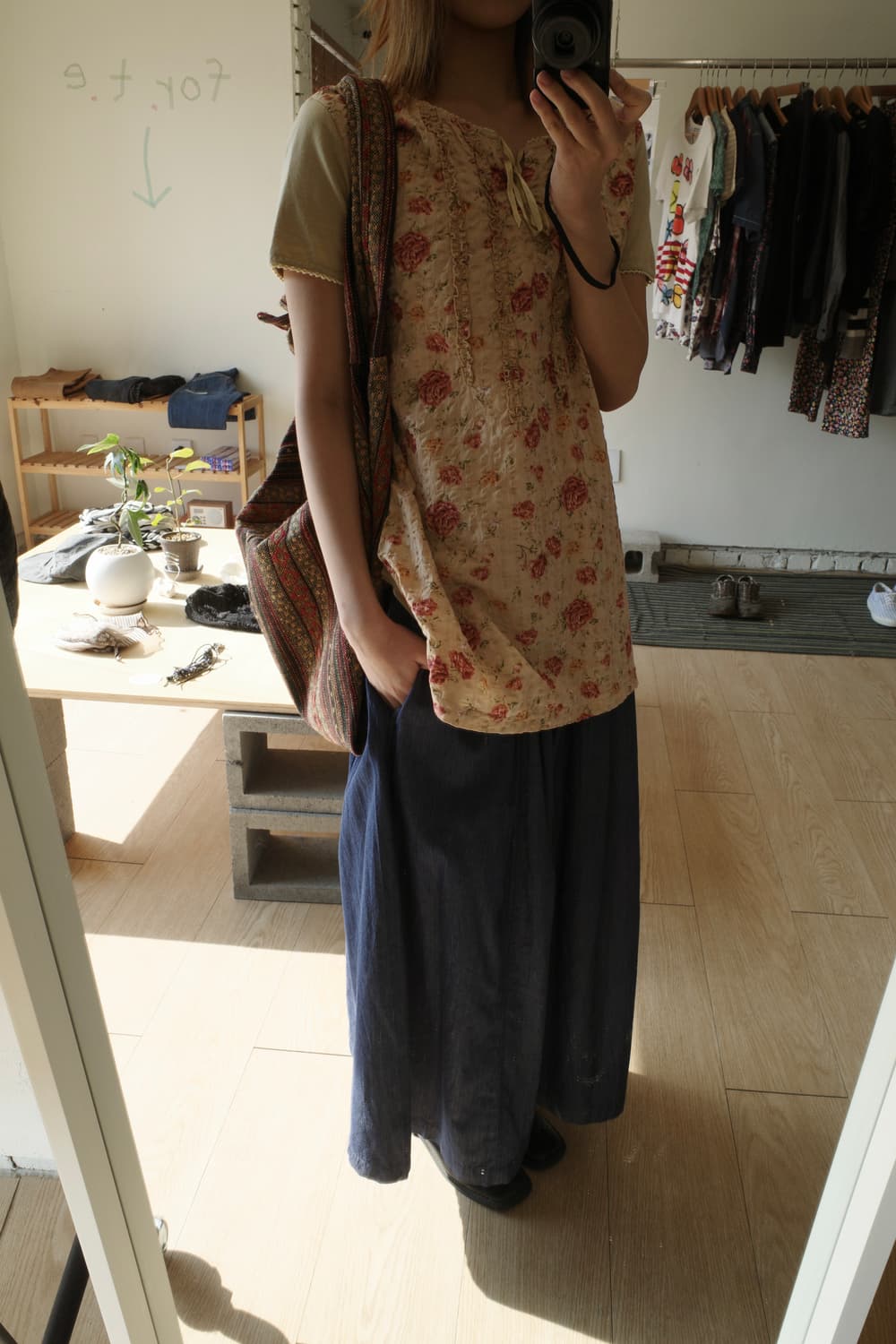 꽃 프릴 블라우스 상품이미지3