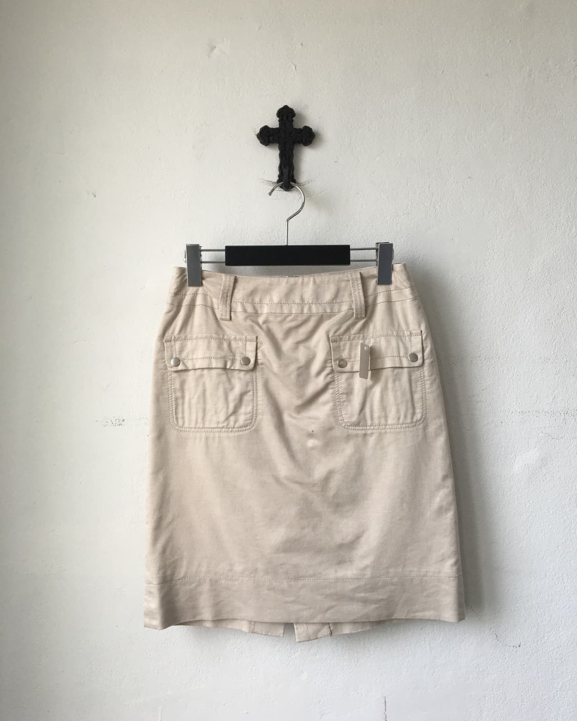 Pocket point midi skirt 상품이미지1