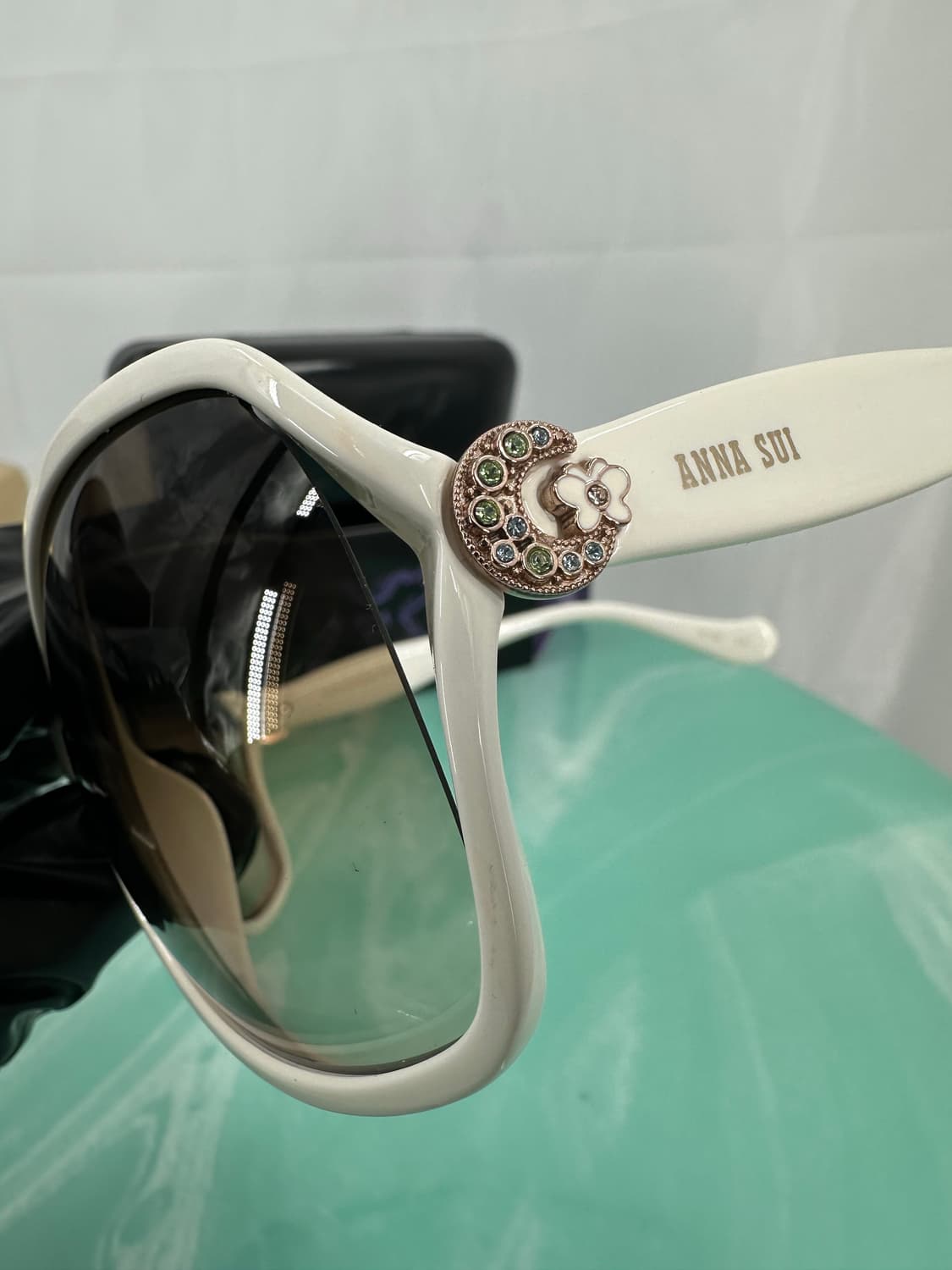 [새상품 무료배송] Made In Italy 안나수이 선글라스 상품이미지3