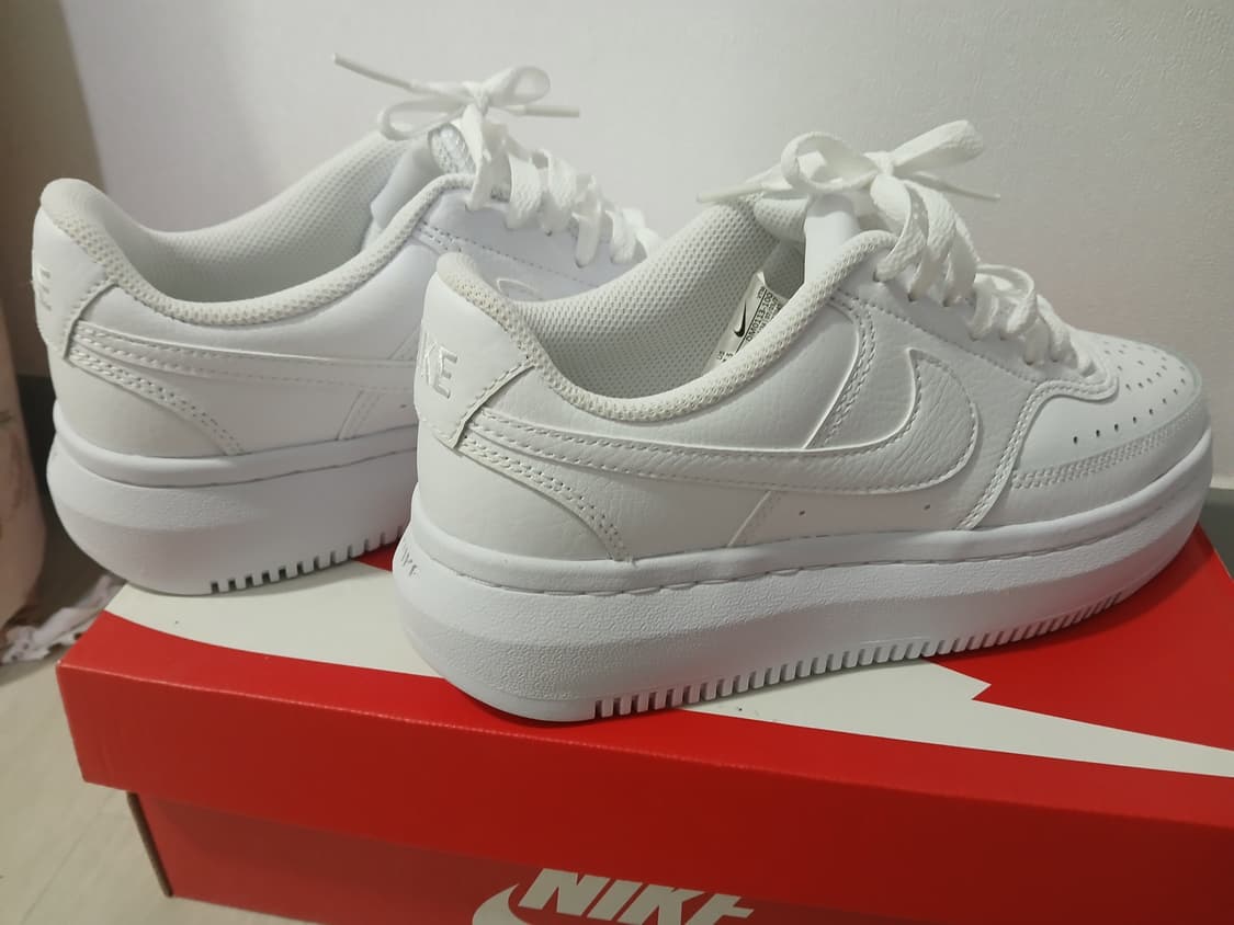 나이키 코트비전 알타 화이트 운동화 여성 245 상품이미지1