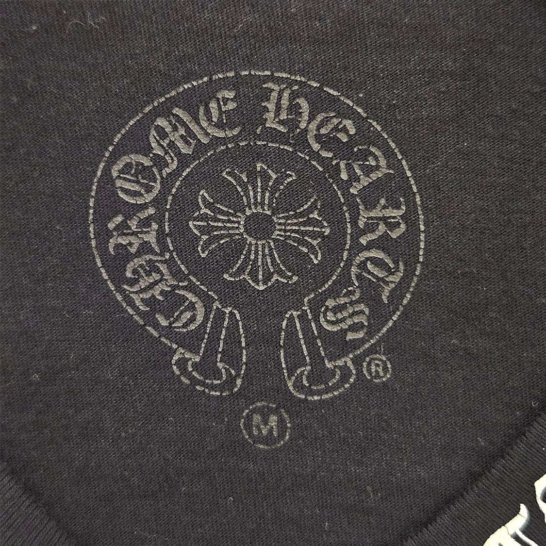 [M] 크롬하츠 넥 레터링 롱슬리브 블랙 B1213C137 상품이미지8