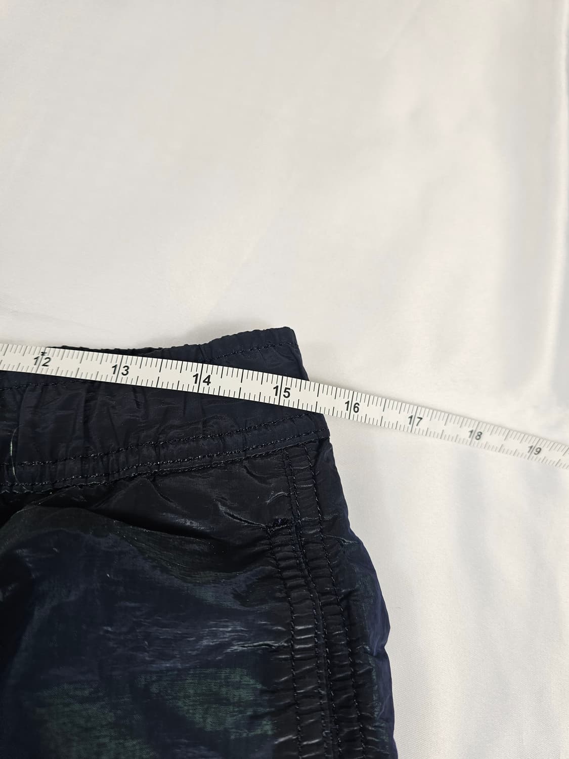 스톤아일랜드나일론메탈쇼츠 상품이미지8