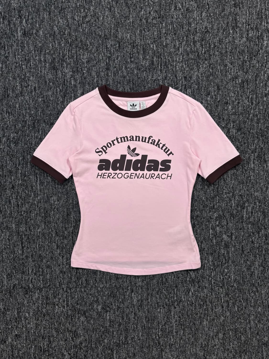 아디다스 레트로 그래픽 핑크 반팔 상품이미지3