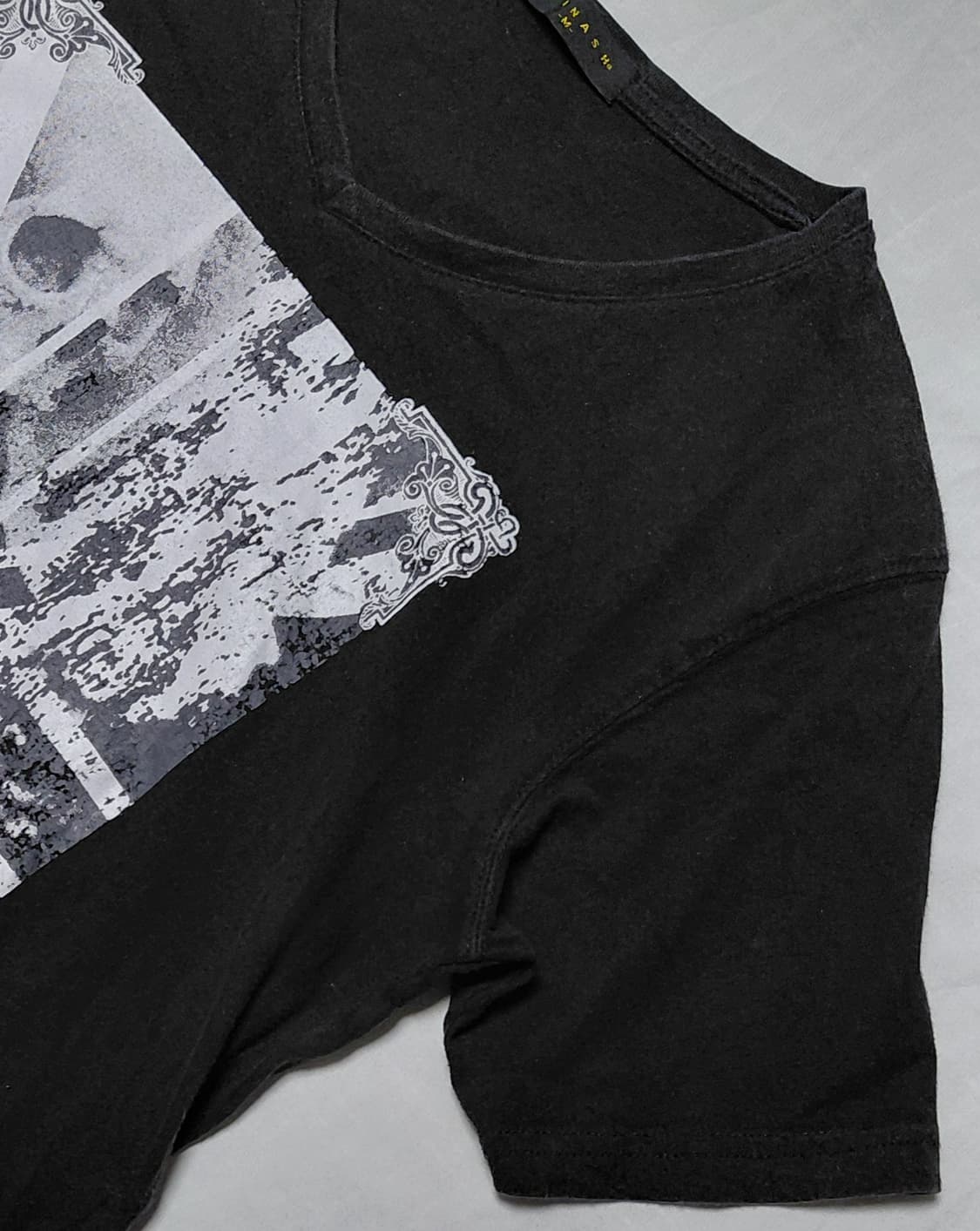 [M] SPINASH 유니언 잭 스컬 그래픽 빈티지 브이넥 티셔츠 상품이미지3