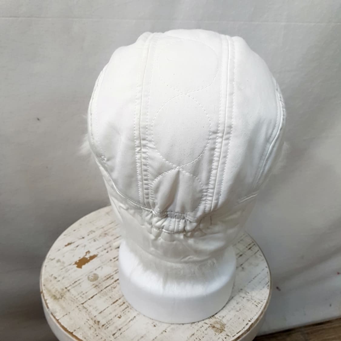courreges 꾸레쥬 귀달이 모자 화이트  상품이미지5
