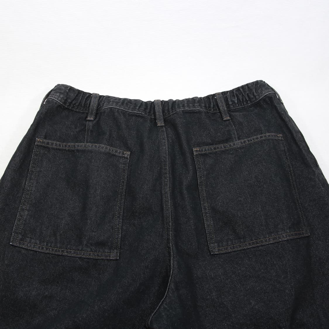 (착용컷) GU 와이드 데님 밴딩 팬츠 (남성용 XL) 상품이미지7