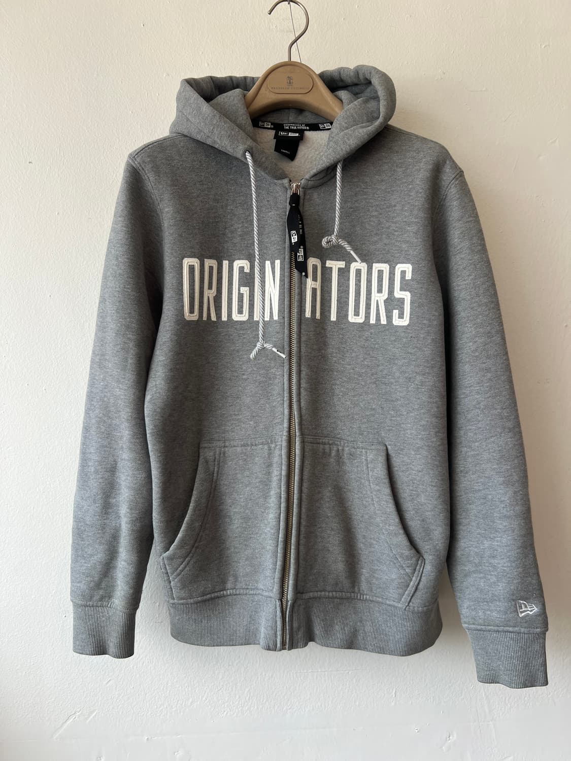 뉴에라 남여공용 그레이 후드집업점퍼 코튼점퍼 상품이미지2