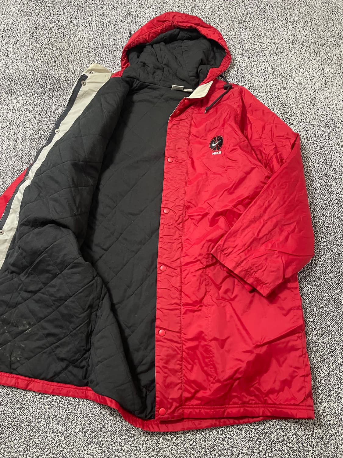빈티지9. 나이키 베스킷볼 농구 올드스쿨 벤치코트 돕비 롱 점퍼 레드 상품이미지4