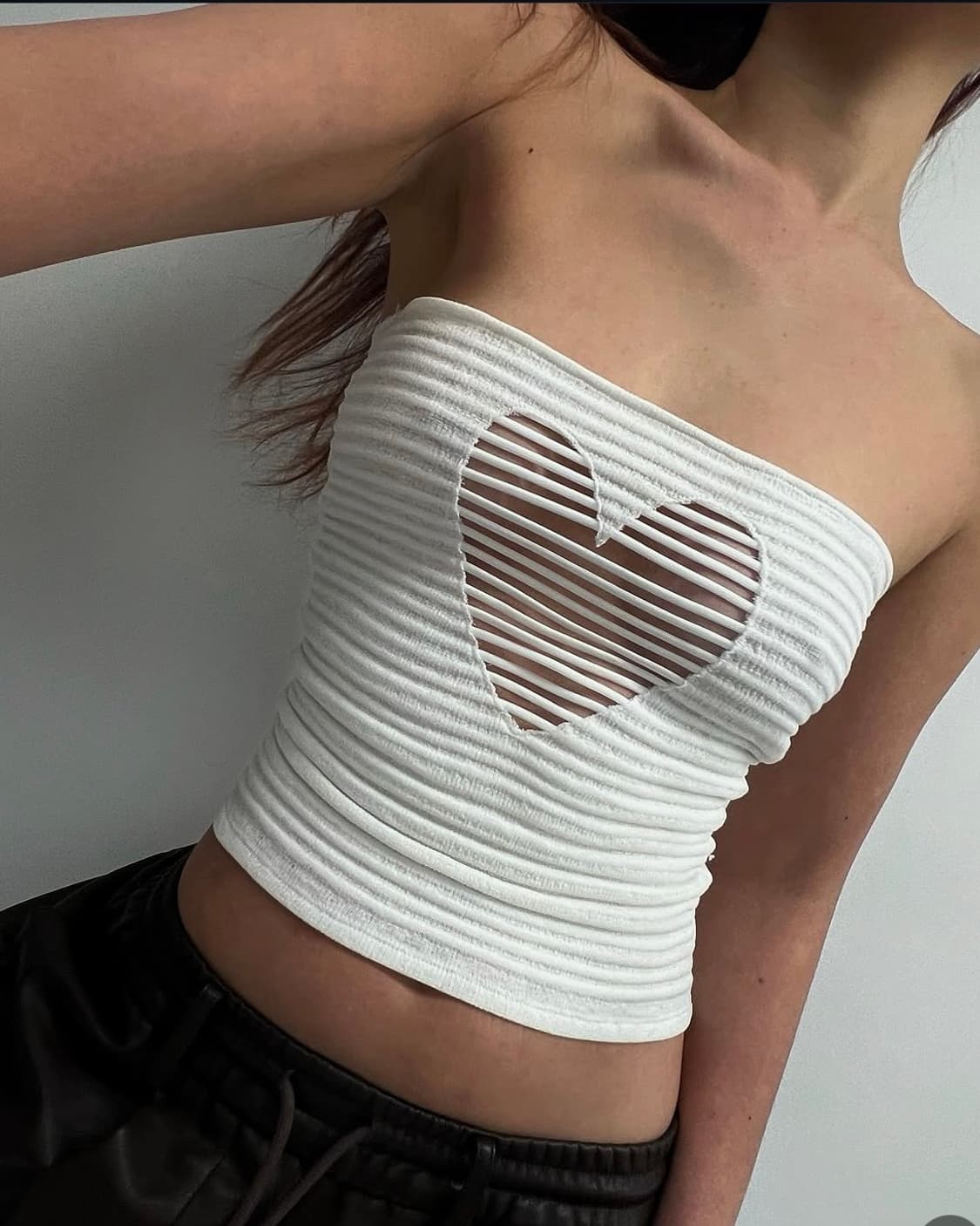 닙그너스 하트 탑 (nibgnus) 상품이미지1