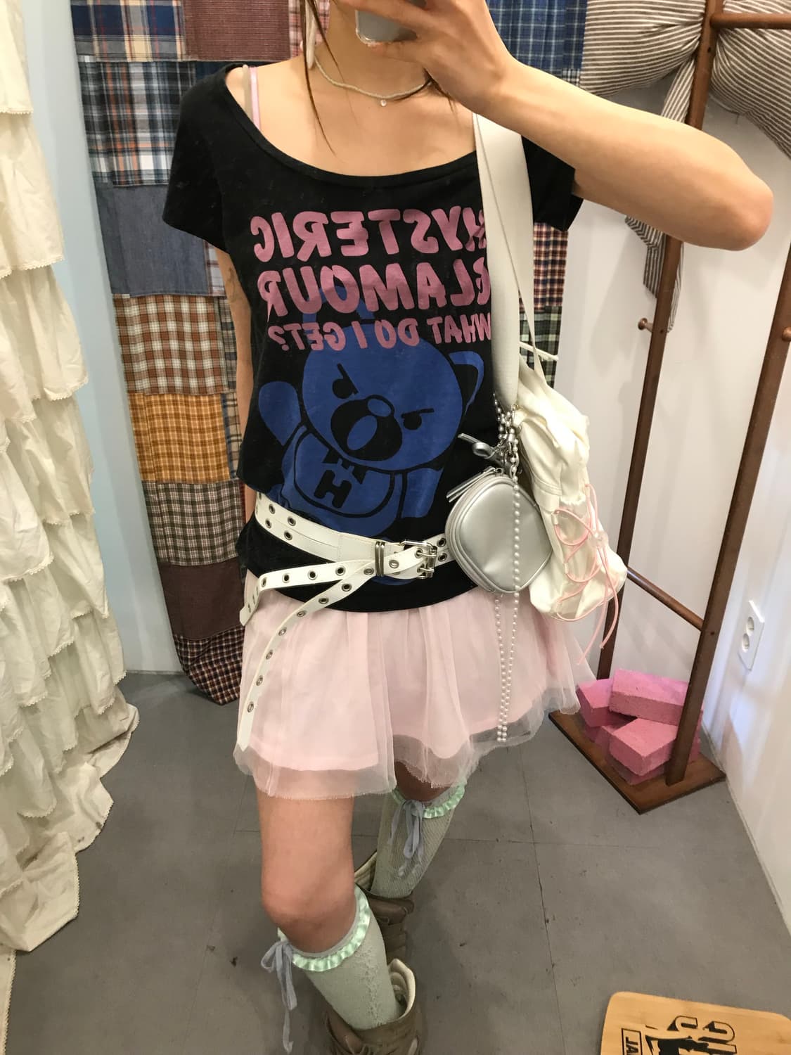 히스테릭글래머 블랙 퍽베어 반팔티셔츠 상품이미지2